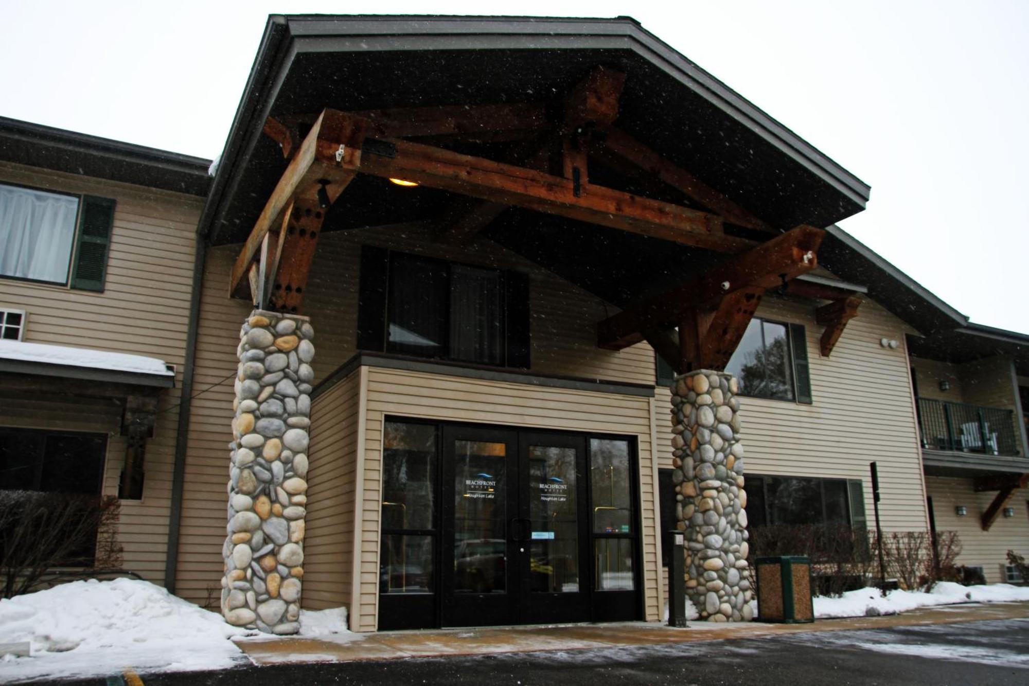 Beachfront Hotel Houghton Lake Exterior foto